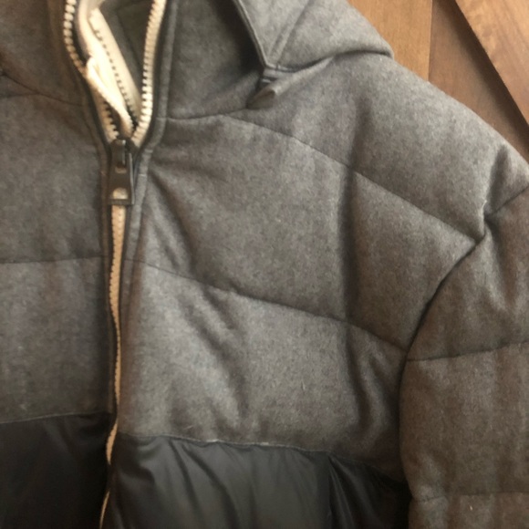 GUESS black and grey puffer jacket - Picture 2 of 4